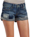 Girl with light jean shorts