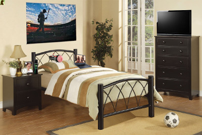 Picture of Tony's bedroom